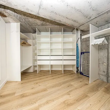 アパート Center Loft Near Port *