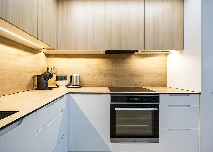 Center Loft Near Port דירה